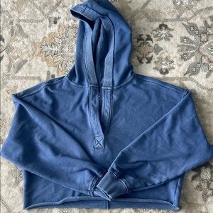 AERIE open neck cropped Hoodie Medium